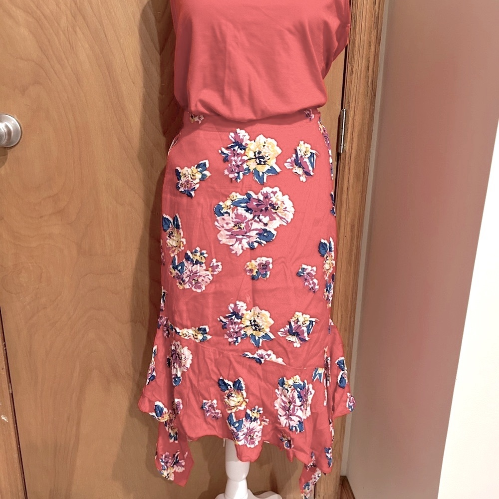Floral skirt size XS